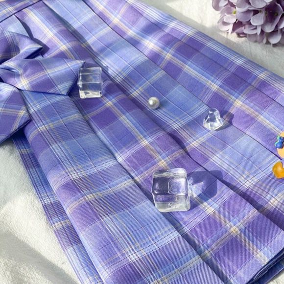 Sakino Lilac JK Skirt Set: Skirt + Bowtie - Picture 5 of 6